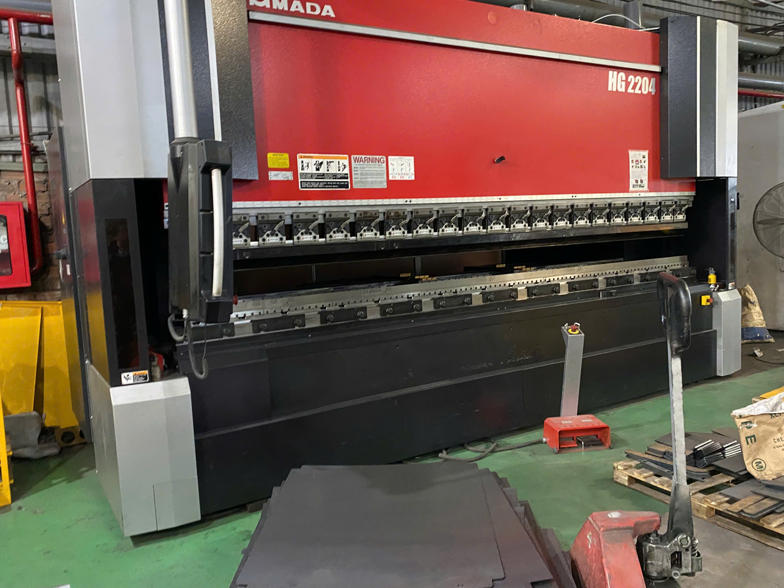 Bending machine 2